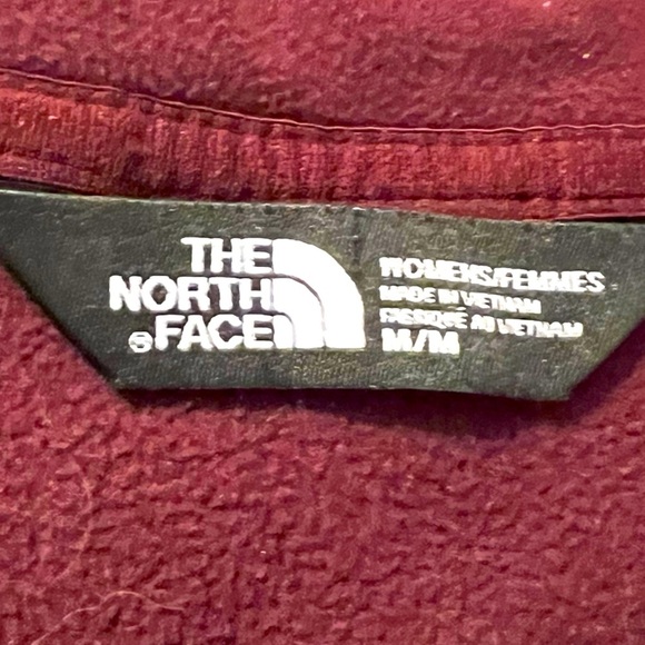 The North Face Red  jacket with Hood and High Collar.Size Medium - Picture 8 of 12